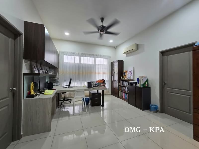 Rumah Berkembar untuk Dijual di Ambang Botanic (Klang) - Joanne Pua - Study - PropertyGuru.com.my