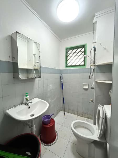 Pangsapuri untuk Disewa di Mon Glori - Sze Lee - Bathroom - PropertyGuru.com.my