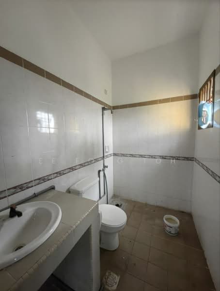 Rumah Teres 1.5 Tingkat untuk Dijual di Bandar Seri Alam (Masai) - Ee Fong Toh - PropertyGuru.com.my