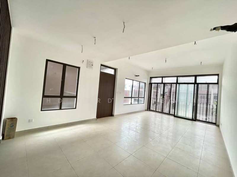 Rumah Teres 3 Tingkat untuk Dijual di Cyberjaya (Selangor) - Mohd Firdaus Salim - Living Room - PropertyGuru.com.my