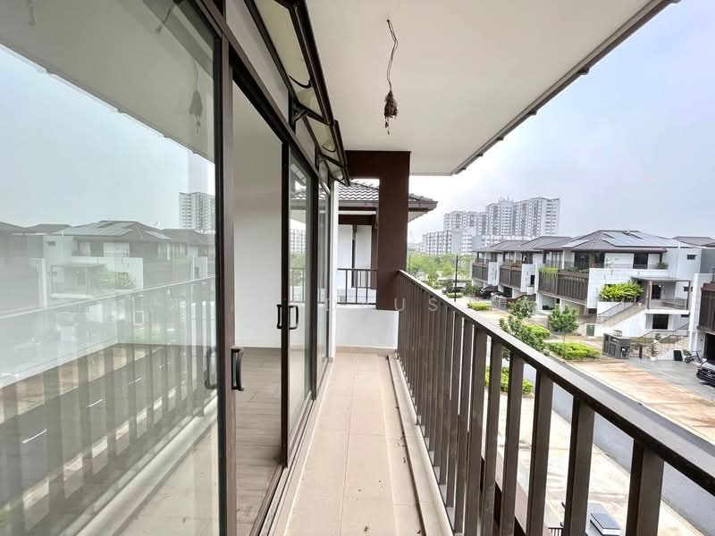 Rumah Teres 3 Tingkat untuk Dijual di Cyberjaya (Selangor) - Mohd Firdaus Salim - Balcony - PropertyGuru.com.my