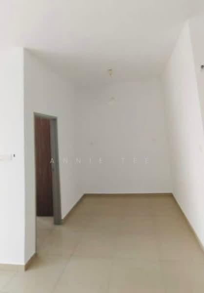 Service Residence for Sale at Seasons Amara Larkin - Annie Tee - Interior - PropertyGuru.com.my