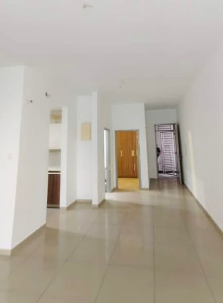 Service Residence for Sale at Seasons Amara Larkin - Annie Tee - Interior - PropertyGuru.com.my