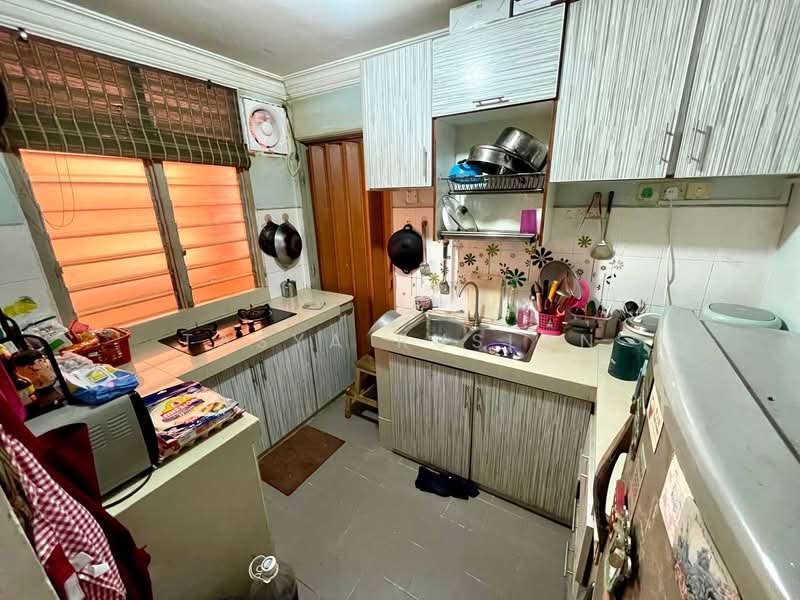Pangsapuri untuk Dijual di Apartment Seroja - Tasya Ruslan - Kitchen - PropertyGuru.com.my