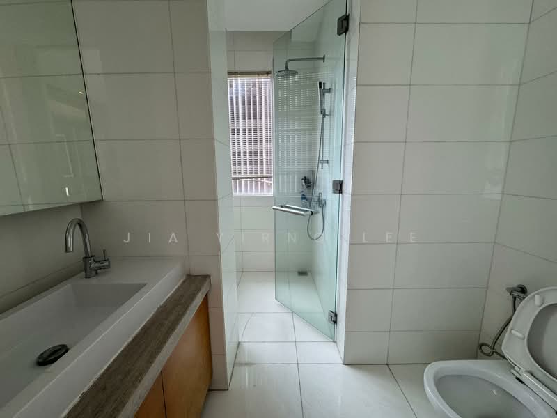 Condominium for Sale at Menara Bintang Goldhill - Jia Yirng Lee - Bathroom - PropertyGuru.com.my