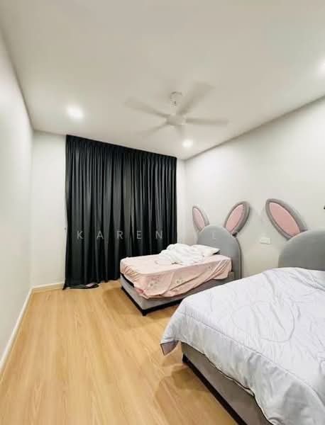 2-storey Terraced House for Sale in Taman Molek (Johor Bahru) - Karen Yeo - Bedroom - PropertyGuru.com.my