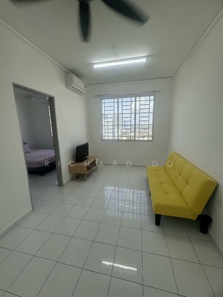 Pangsapuri untuk Disewa di Skyview Garden - Richard Oo - Living Room - PropertyGuru.com.my