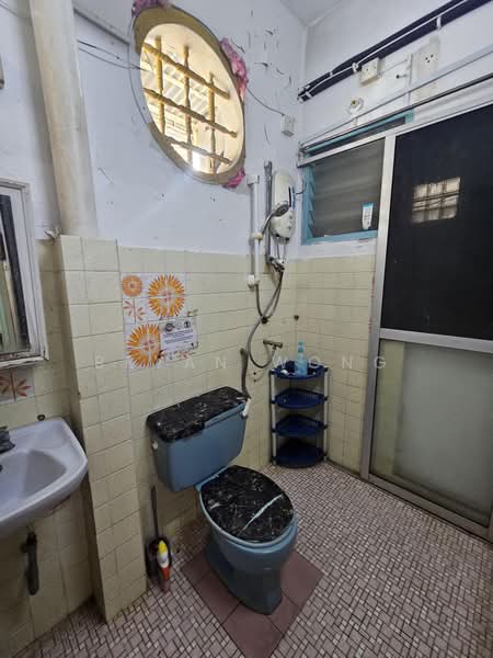 2-storey Terraced House for Sale in SS 21, Damansara Utama (Petaling Jaya) - Bryan Wong - Bathroom - PropertyGuru.com.my