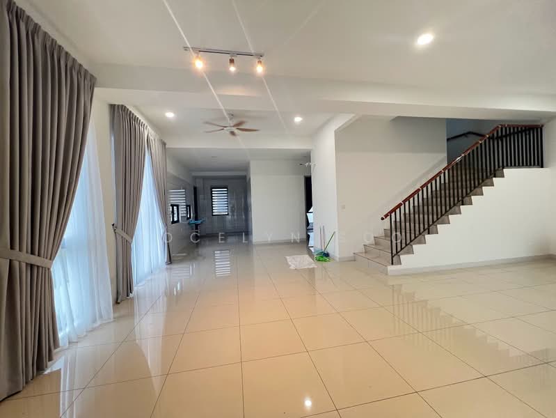 Rumah Teres 2 Tingkat untuk Dijual di Kajang (Selangor) - Jocelyn Soo - Living Room - PropertyGuru.com.my