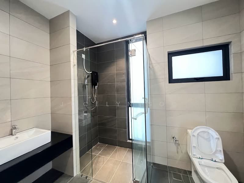 Rumah Teres 2 Tingkat untuk Dijual di Kajang (Selangor) - Jocelyn Soo - Bathroom - PropertyGuru.com.my