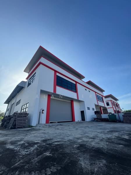 Semi-D Factory for Sale in Taman Sri Gading (Batu Pahat) - Alan Ler - Exterior - PropertyGuru.com.my