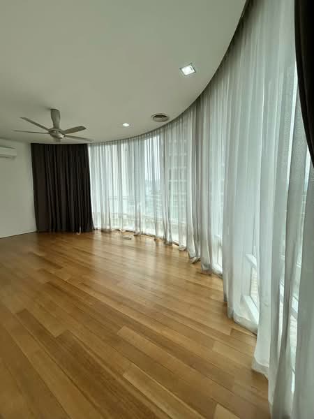Service Residence for Sale at The Oval - Jess Chyi - Living Room - PropertyGuru.com.my