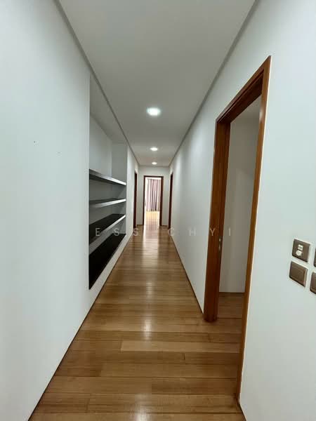 Service Residence for Sale at The Oval - Jess Chyi - Hallway - PropertyGuru.com.my