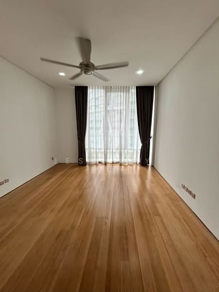 Service Residence for Sale at The Oval - Jess Chyi - Bedroom - PropertyGuru.com.my