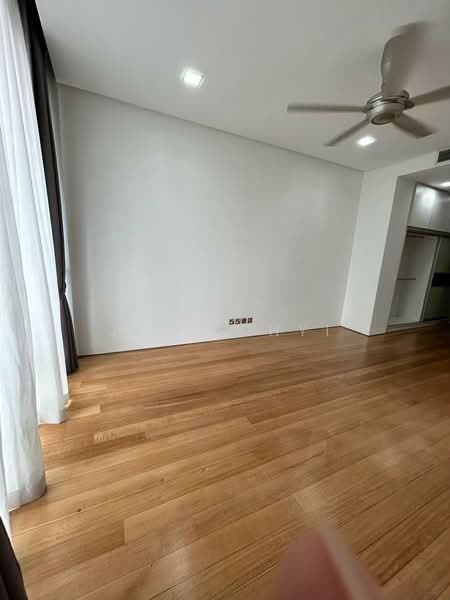 Service Residence for Sale at The Oval - Jess Chyi - Living Room - PropertyGuru.com.my