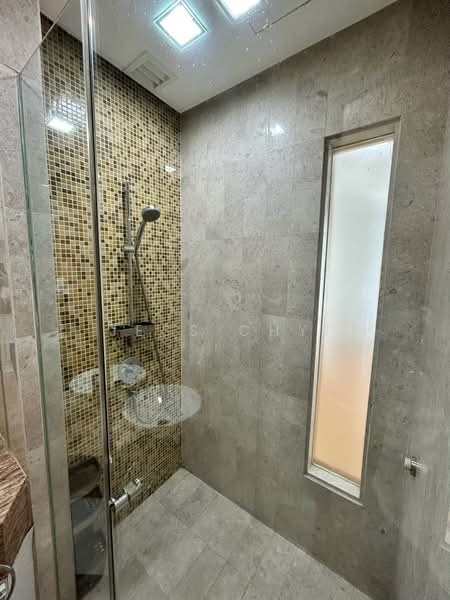 Service Residence for Sale at The Oval - Jess Chyi - Bathroom - PropertyGuru.com.my