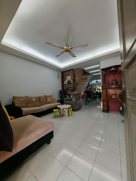 Rumah Teres 2 Tingkat untuk Dijual di Setia Impian (Setia Alam) - Bing Bing - Living Room - PropertyGuru.com.my