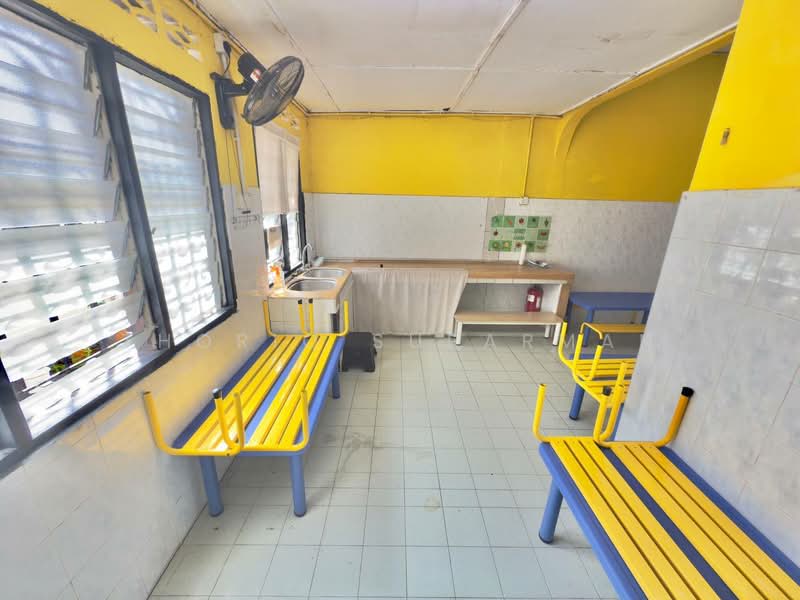 2-storey Terraced House for Sale in Taman Maluri (Cheras) - Thoriq Suparman - Kitchen - PropertyGuru.com.my