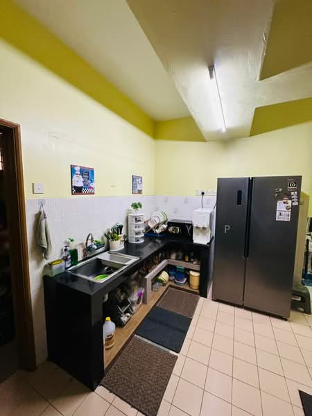 Apartment for Rent at Prima Saujana - Yenny Yap - Kitchen - PropertyGuru.com.my
