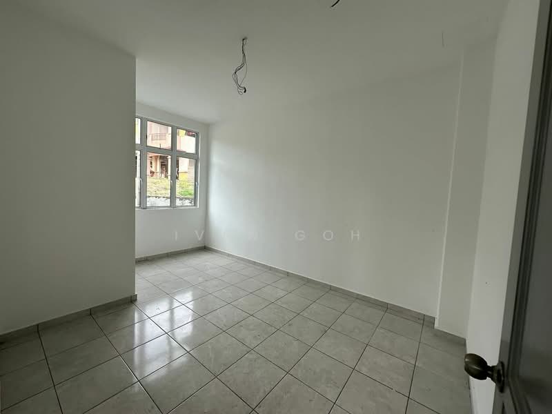 Rumah Teres 2 Tingkat untuk Dijual di Taman Cheng Setia (Cheng) - Ivan Goh - Interior - PropertyGuru.com.my