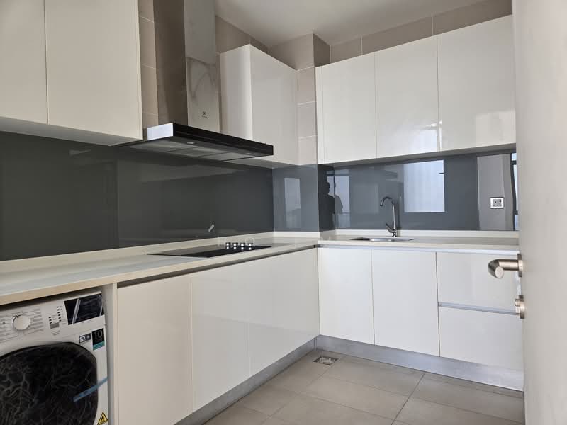 Service Residence for Sale at The Park 2 - Ho KM - Kitchen - PropertyGuru.com.my