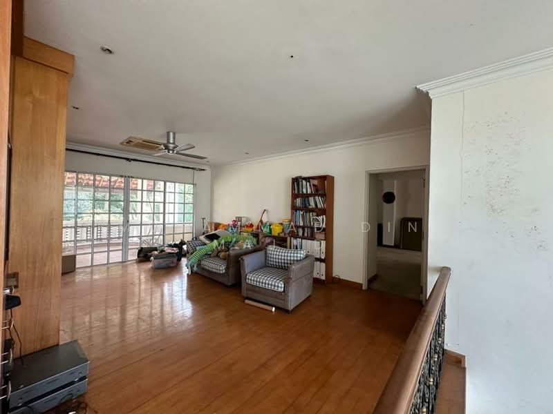Bungalow for Sale in Sultan Abdul Aziz Shah Golf & Country Club (Shah Alam) - Mohammad Din Majid - PropertyGuru.com.my