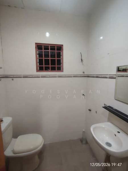 2-storey Terraced House for Rent in Sepang (Selangor) - Yogesvaran Poovan - Bathroom - PropertyGuru.com.my