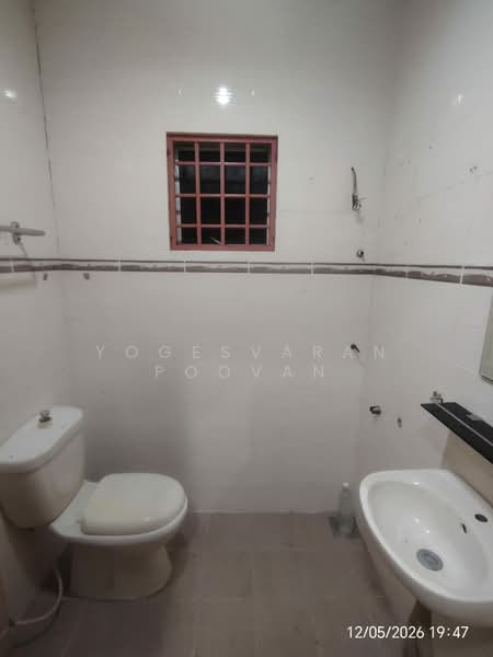 2-storey Terraced House for Rent in Sepang (Selangor) - Yogesvaran Poovan - Bathroom - PropertyGuru.com.my