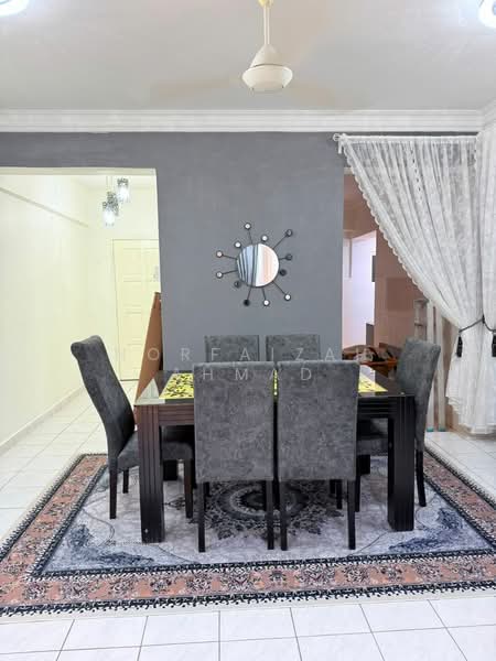 Apartment for Rent at Sri Lavender Apartment - Norfaizah Ahmad - Dining Room - PropertyGuru.com.my