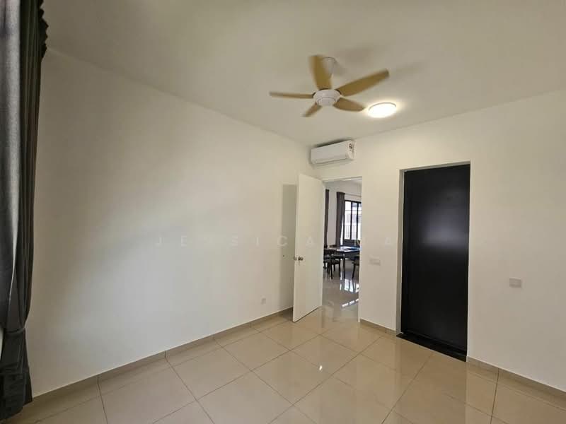 Rumah Teres 2 Tingkat untuk Disewa di Taman Ekoflora (Johor Bahru) - Jessica Ma - Living Room - PropertyGuru.com.my