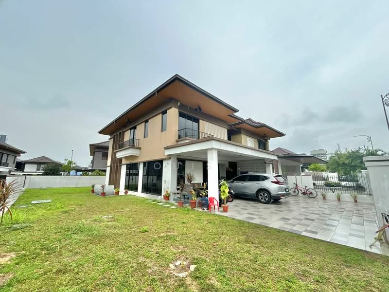 Semi-Detached House for Sale in Taman Tasik Semenyih (Semenyih) - Louis . - Exterior - PropertyGuru.com.my