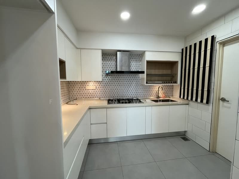 Service Residence for Sale at Vista Alam Serviced Apartment - Fadhlin Wahid - PropertyGuru.com.my