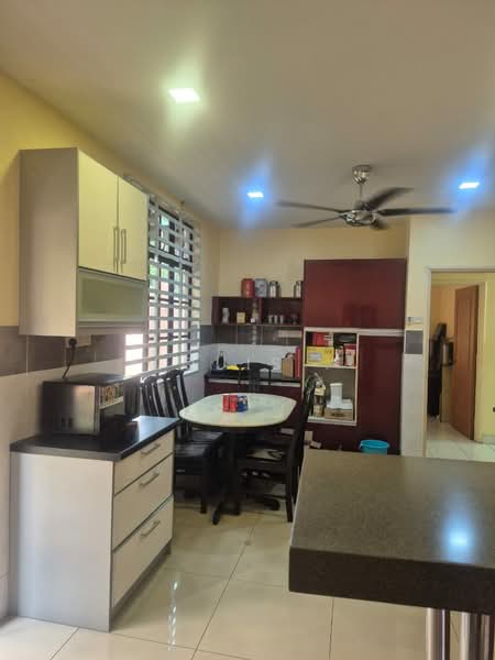 Rumah Berkembar untuk Dijual di Cheras (Selangor) - Louis . - Kitchen - PropertyGuru.com.my