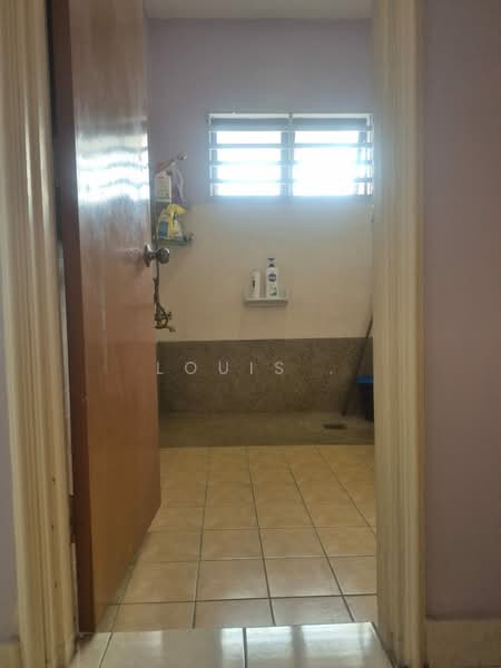 Rumah Berkembar untuk Dijual di Cheras (Selangor) - Louis . - Bathroom - PropertyGuru.com.my