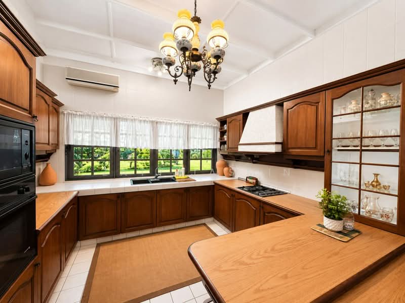 Rumah Banglo untuk Dijual di Taman Tanjung (Port Dickson) - Zaty Jasmin - Kitchen - PropertyGuru.com.my