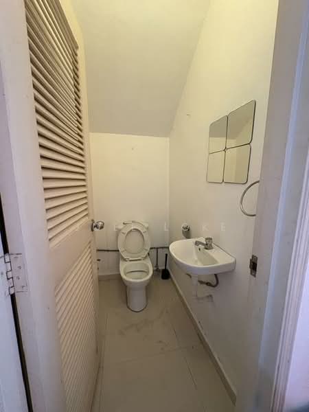 2-storey Terraced House for Sale in Medan Damansara (Damansara Heights) - Joel Loke - Bathroom - PropertyGuru.com.my