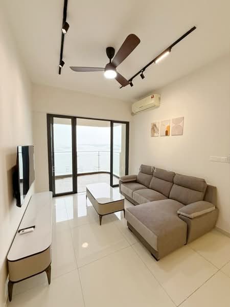 Condominium for Rent at Kings Bay @ Country Garden Danga Bay - Bess Wong - Living Room - PropertyGuru.com.my