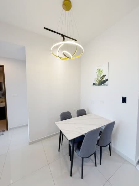 Condominium for Rent at Kings Bay @ Country Garden Danga Bay - Bess Wong - Dining Room - PropertyGuru.com.my