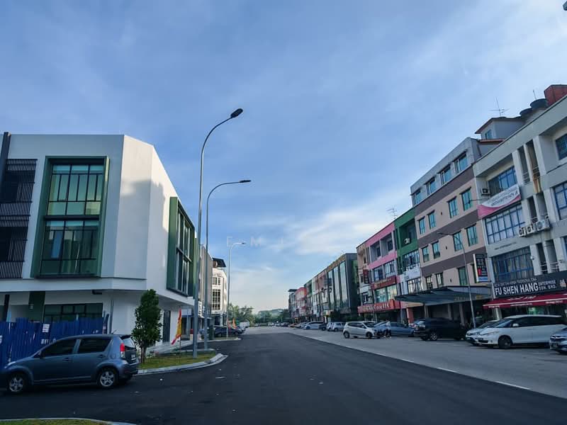Kedai / Pejabat untuk Dijual di Bandar Baru Permas Jaya (Permas Jaya) - Jemie . - Exterior - PropertyGuru.com.my