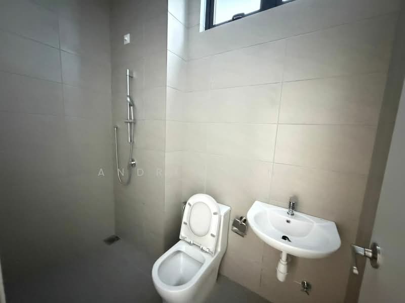 Apartment for Sale at Residensi Ara Simfoni - Andrew Pang - Bathroom - PropertyGuru.com.my