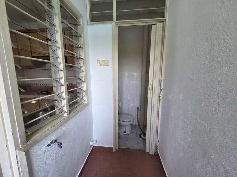 Rumah Bandar untuk Dijual di Jalan Klang Lama (Old Klang Road) (Kuala Lumpur) - Cindy Lee Yoke Peng - Bathroom - PropertyGuru.com.my