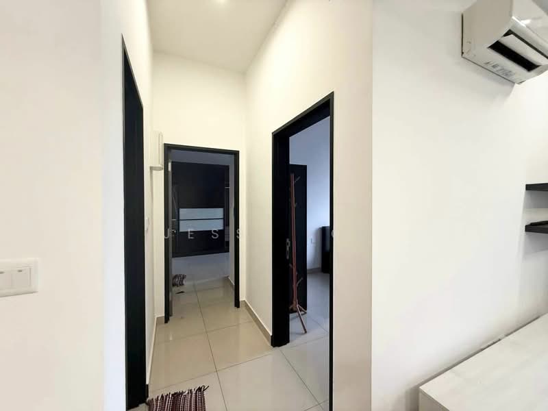 Service Residence for Rent at Twin Tower Residence - Jessy Koh - Corridor - PropertyGuru.com.my