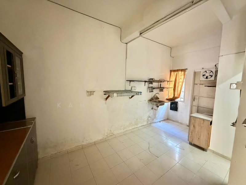 Rumah Teres 2 Tingkat untuk Dijual di Taman Seri Impian (Bukit Mertajam) - Kah Hui Teoh - Kitchen - PropertyGuru.com.my