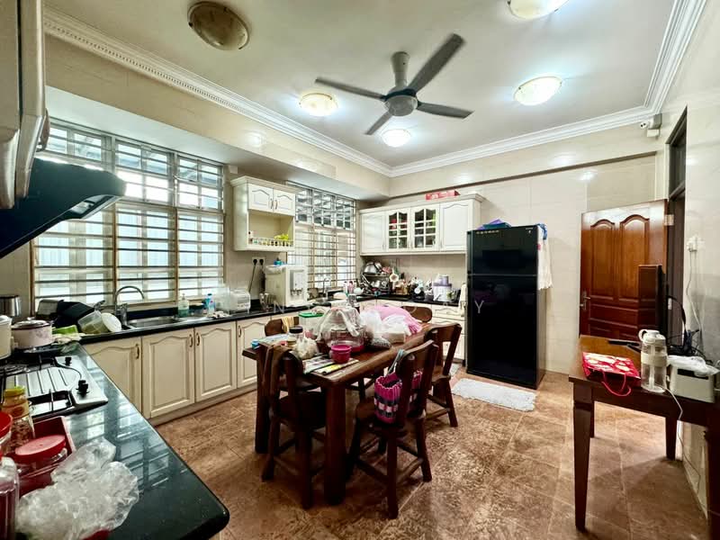 Bungalow for Sale in Pulau Tikus (Penang) - Ping Koay - Kitchen - PropertyGuru.com.my
