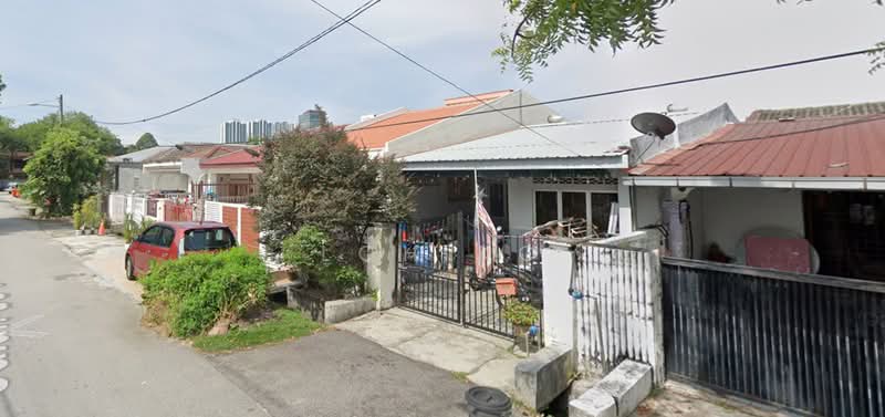 1-storey Terraced House for Rent in Petaling Jaya (Selangor) - Loh KC - Exterior - PropertyGuru.com.my