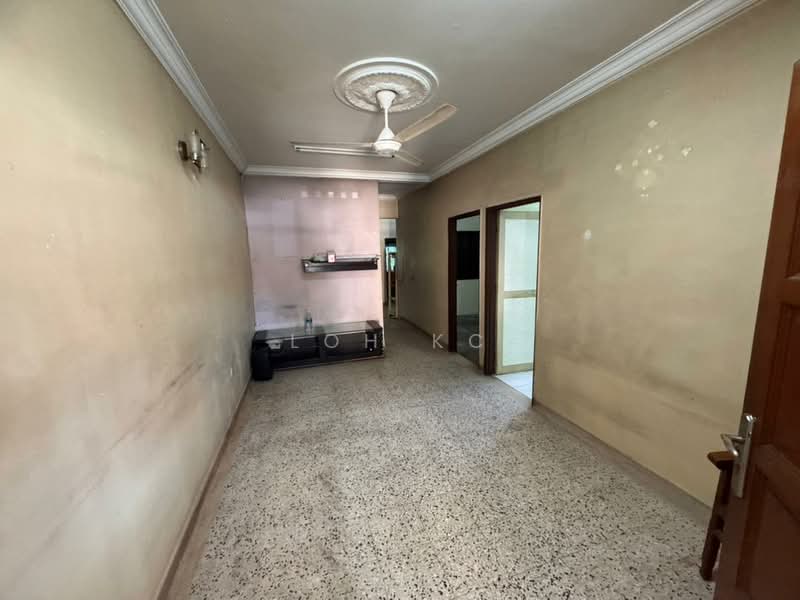 1-storey Terraced House for Rent in Petaling Jaya (Selangor) - Loh KC - Living Room - PropertyGuru.com.my