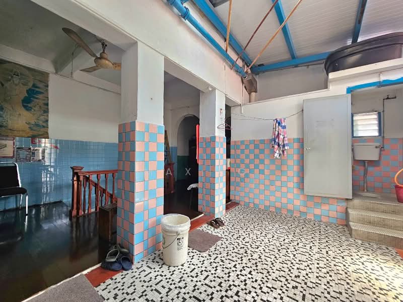 Kedai untuk Dijual di George Town (Penang) - Max Ng - Interior - PropertyGuru.com.my