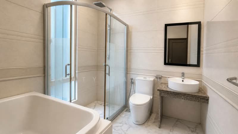 Rumah Banglo untuk Dijual di Usj 3 (Subang Jaya) - Zaty Jasmin - Bathroom - PropertyGuru.com.my