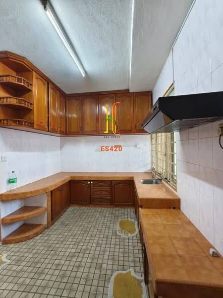 2-storey Terraced House for Sale in Taman Berkeley (Klang) - M.K. Heng - Kitchen - PropertyGuru.com.my