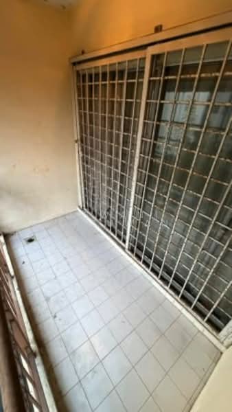 Apartment for Rent at D' Puncak Suasana - Uswani Mazuwan - Balcony - PropertyGuru.com.my